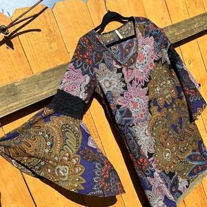 Sage whimsy fairy top‎ size small.